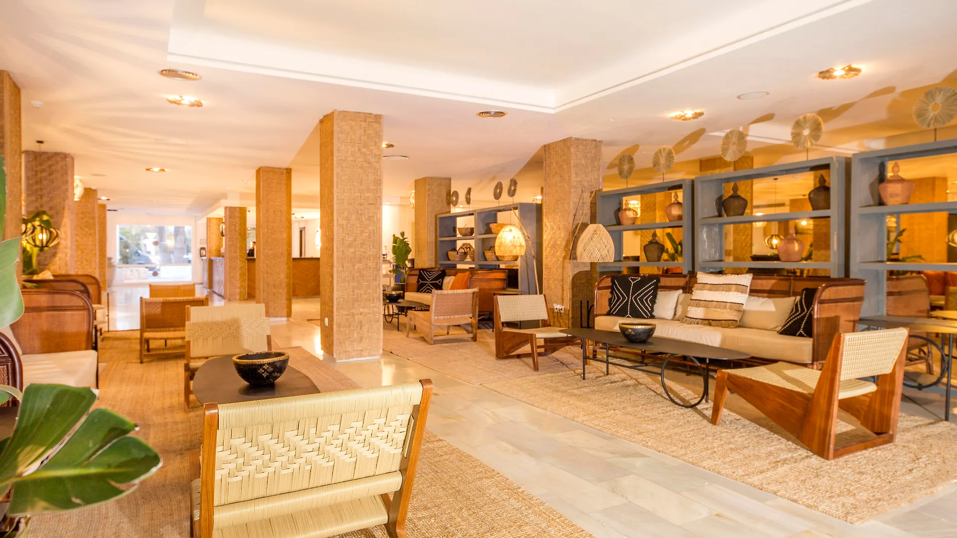 ****  Fergus Style Bahamas (Adults Only) Hotel Playa d'en Bossa Spanje