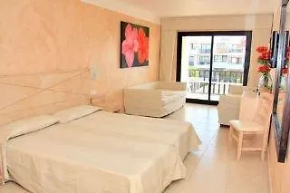 Fergus Style Bahamas (Adults Only) Hotel Playa d'en Bossa